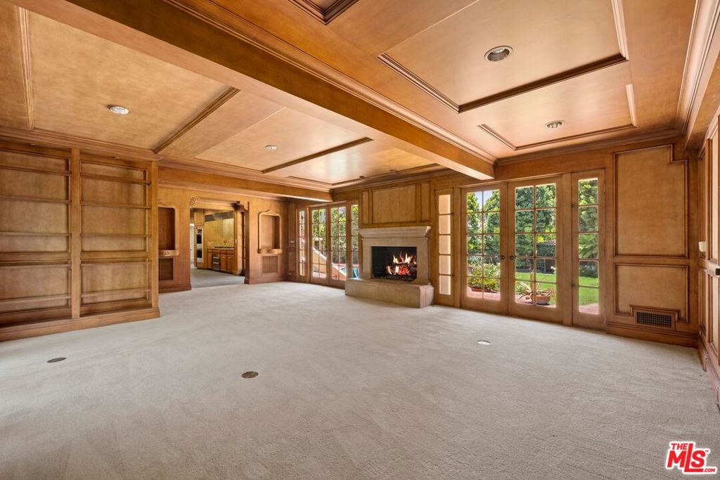 1029 Chevy Chase Drive