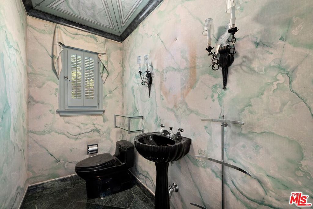 1029 Chevy Chase Drive