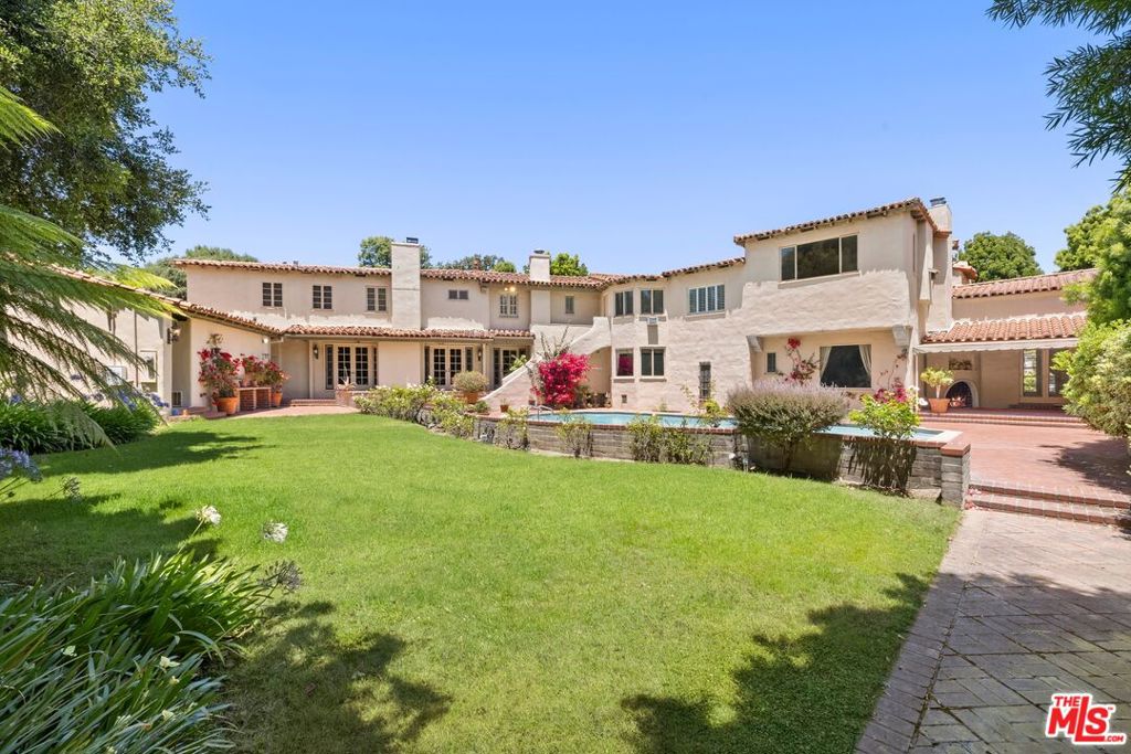 1029 Chevy Chase Drive