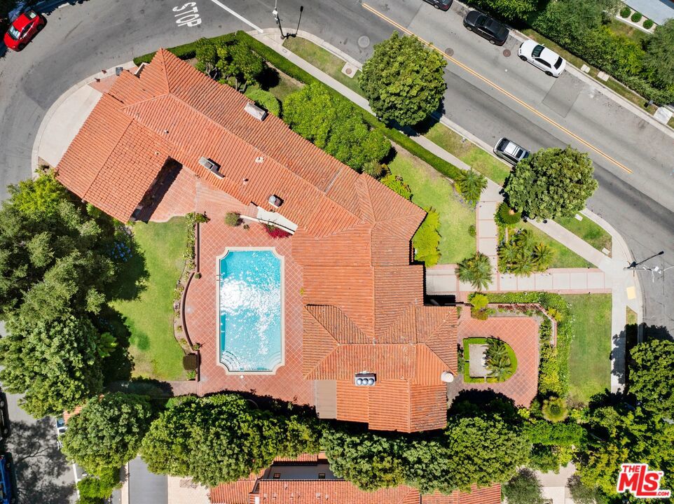 1029 Chevy Chase Drive