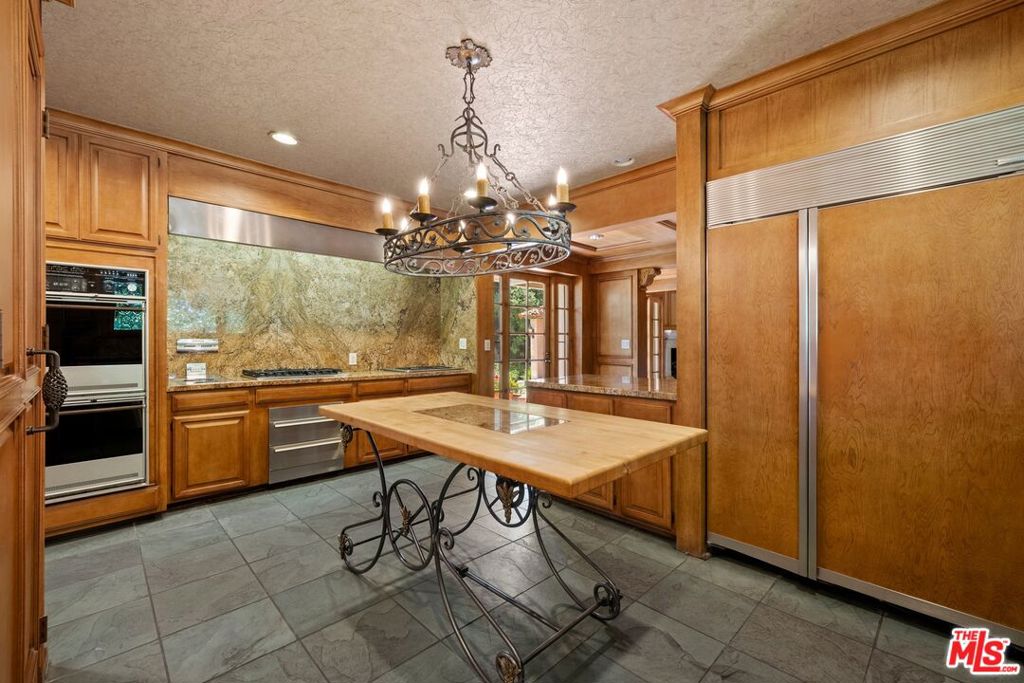 1029 Chevy Chase Drive