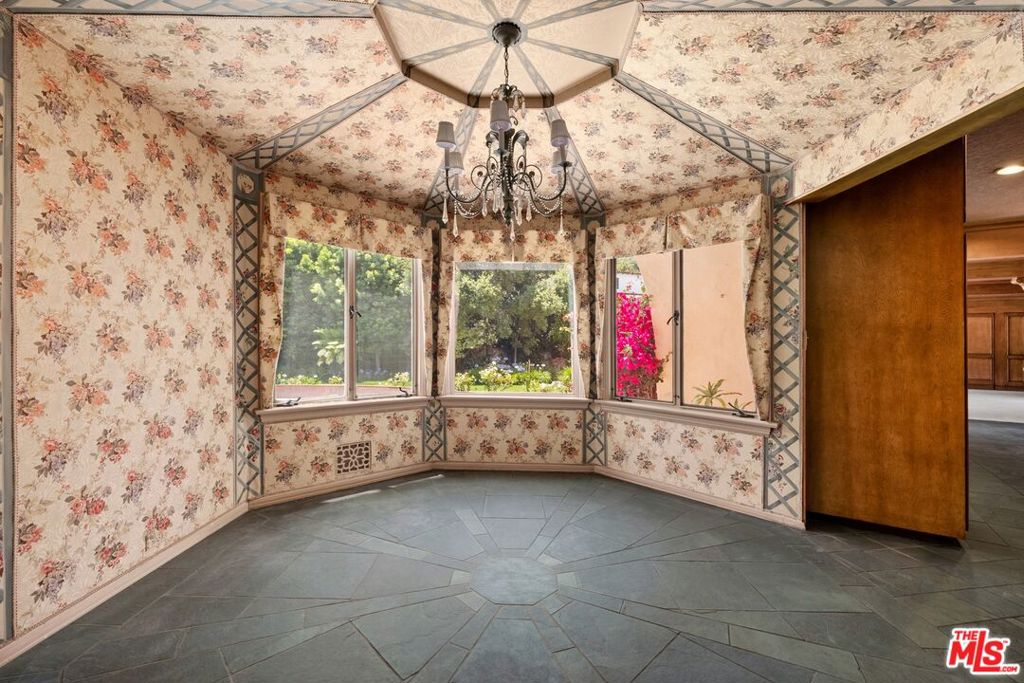 1029 Chevy Chase Drive