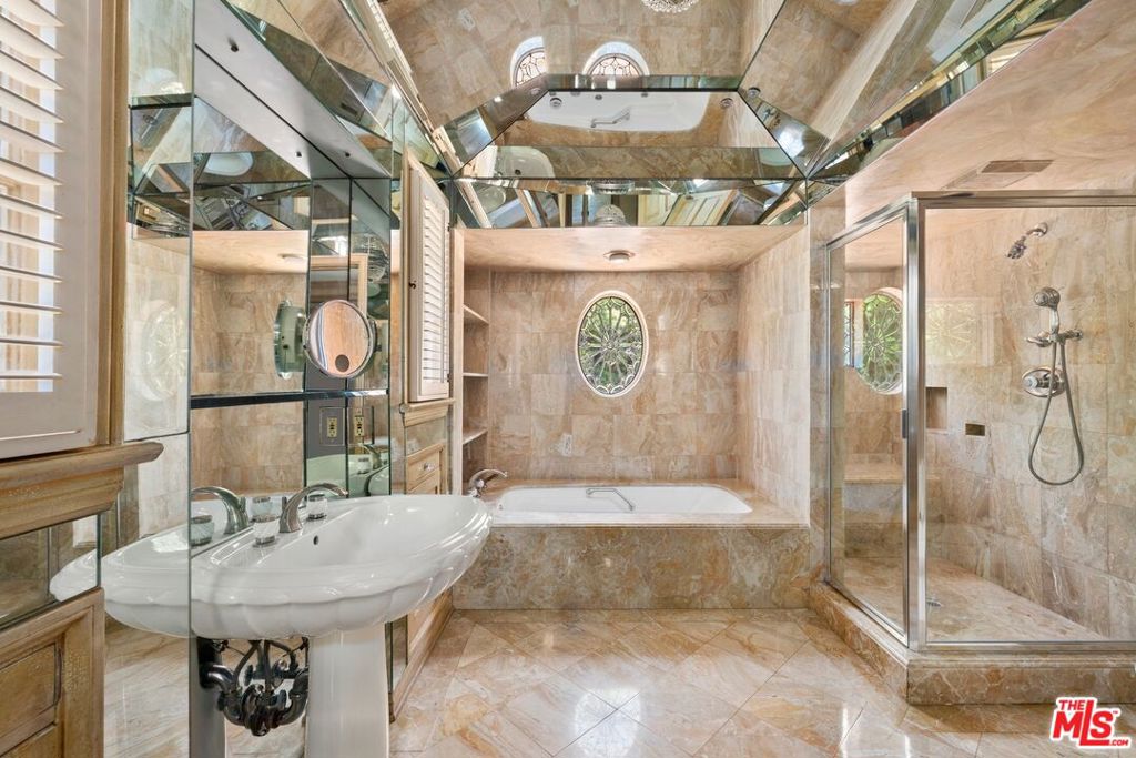 1029 Chevy Chase Drive