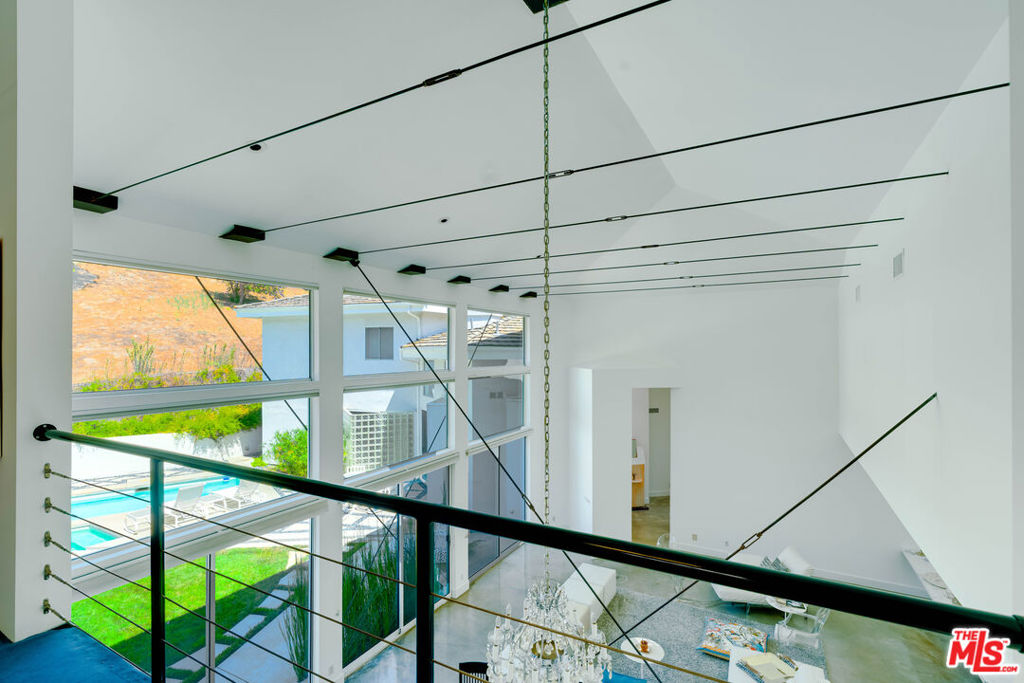 24341 Bridle Trail Road