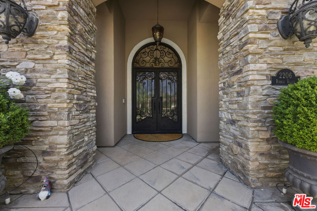 2206 Ribble Valley Dr