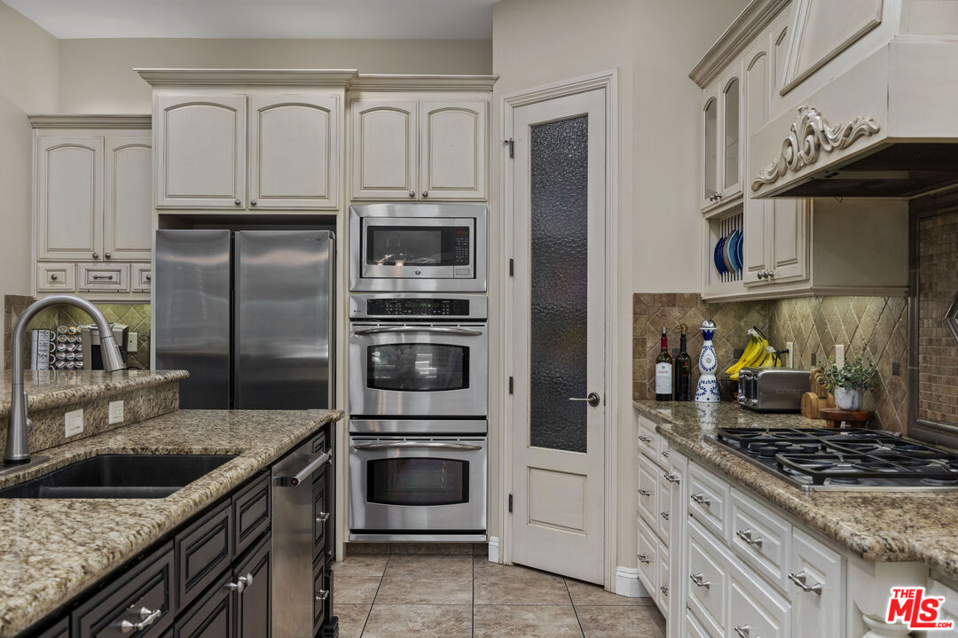 2206 Ribble Valley Dr