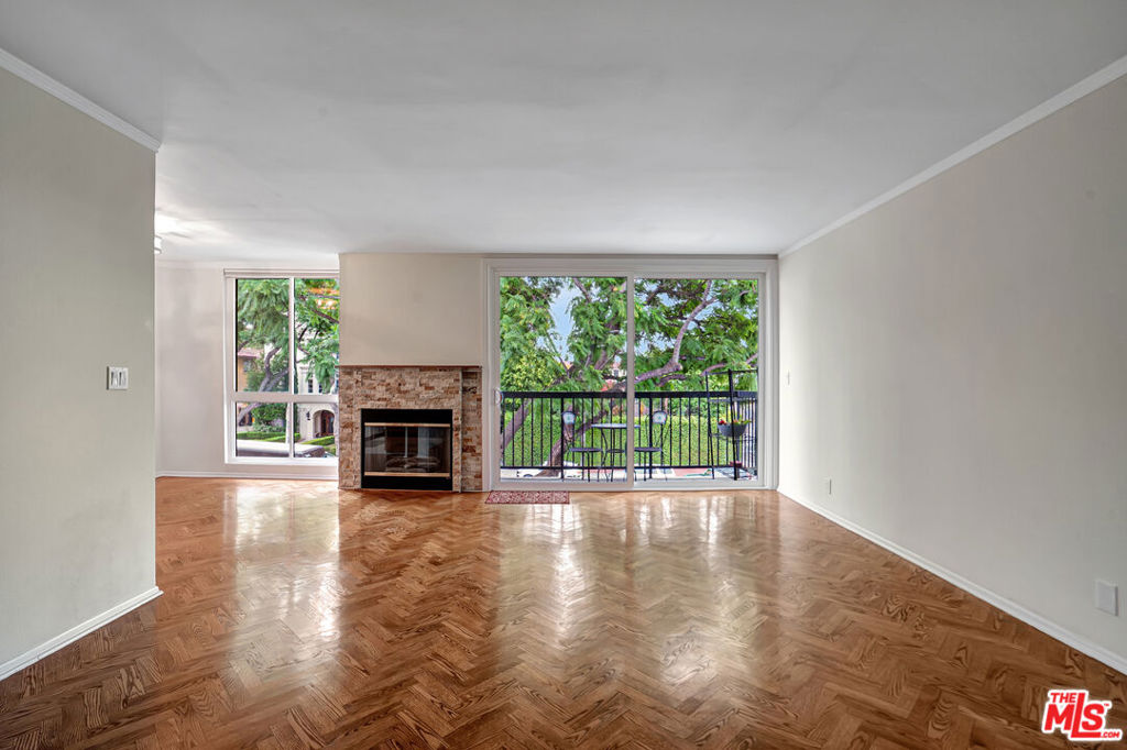 1351 N Crescent Heights Boulevard 308