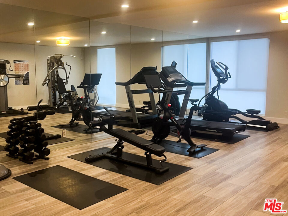 1351 N Crescent Heights Boulevard 308