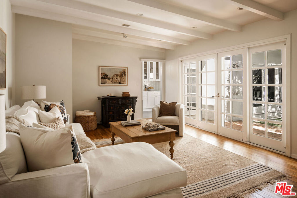 12747 Woodbridge Street