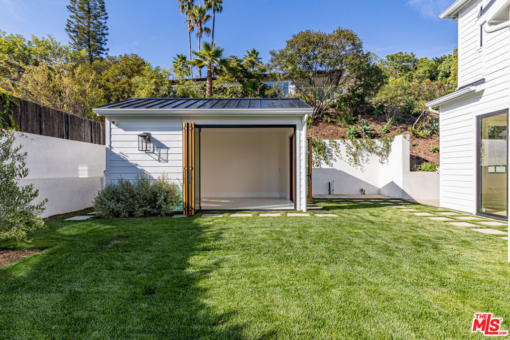 9929 Anthony Place