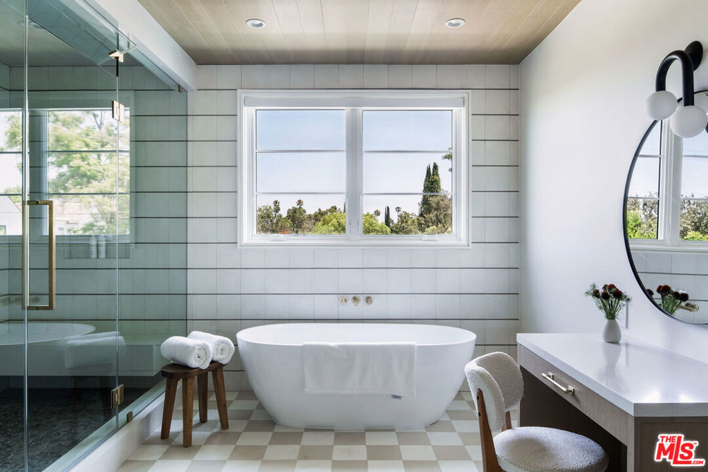 12117 Maxwellton Road