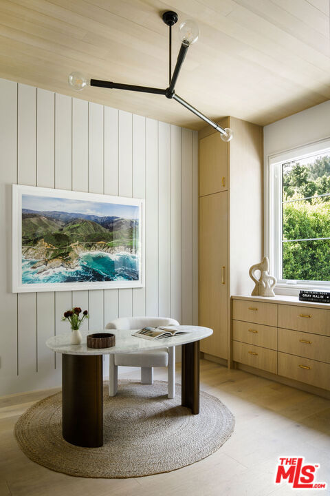 12117 Maxwellton Road