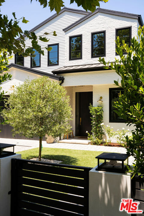 12117 Maxwellton Road