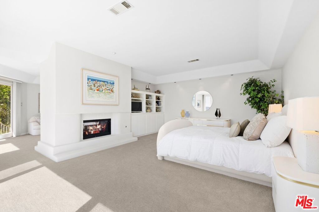 3011 Mountain Park Drive