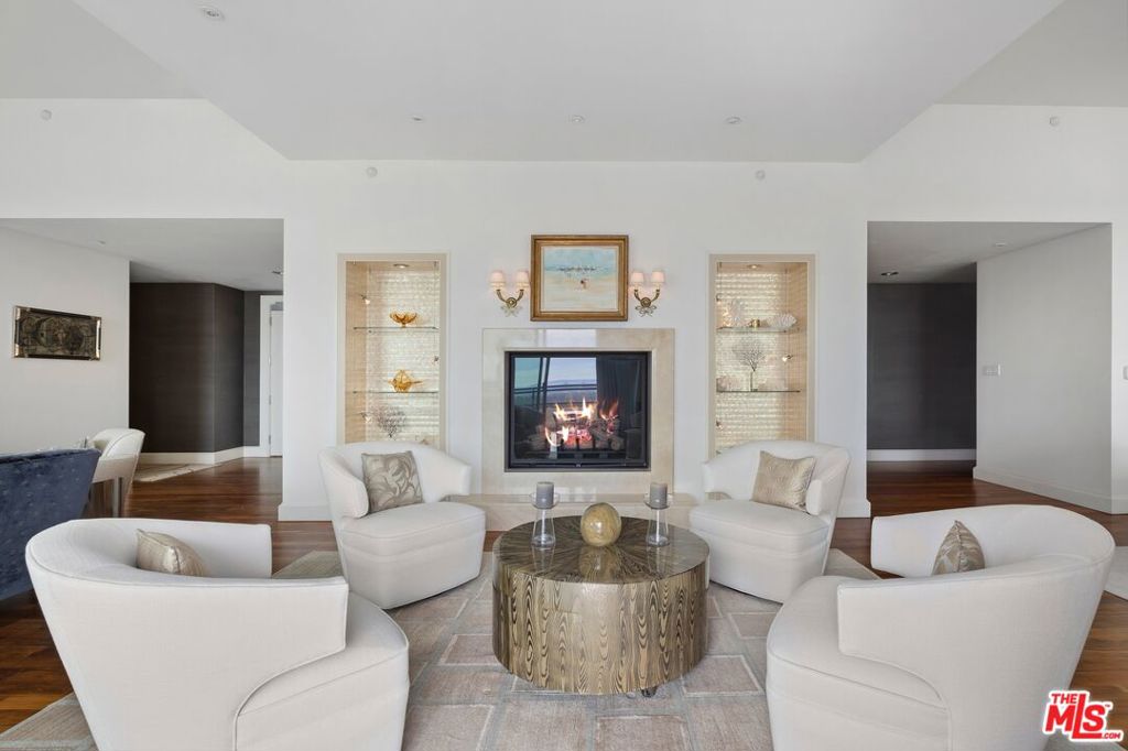 1 W Century Drive 10A