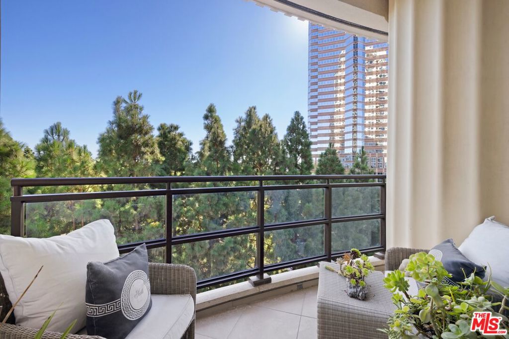 1 W Century Drive 5B