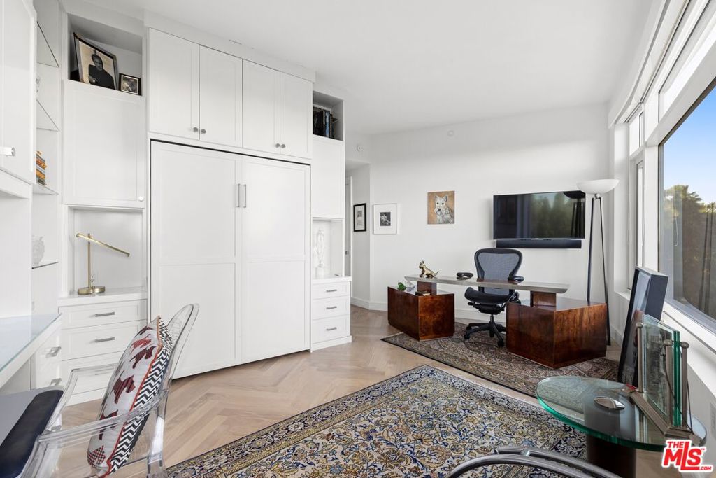 1 W Century Drive 5B