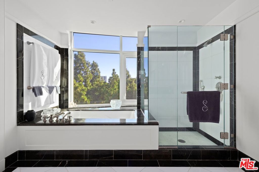 1 W Century Drive 5B