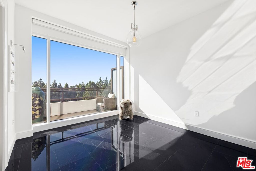 1 W Century Drive 5B