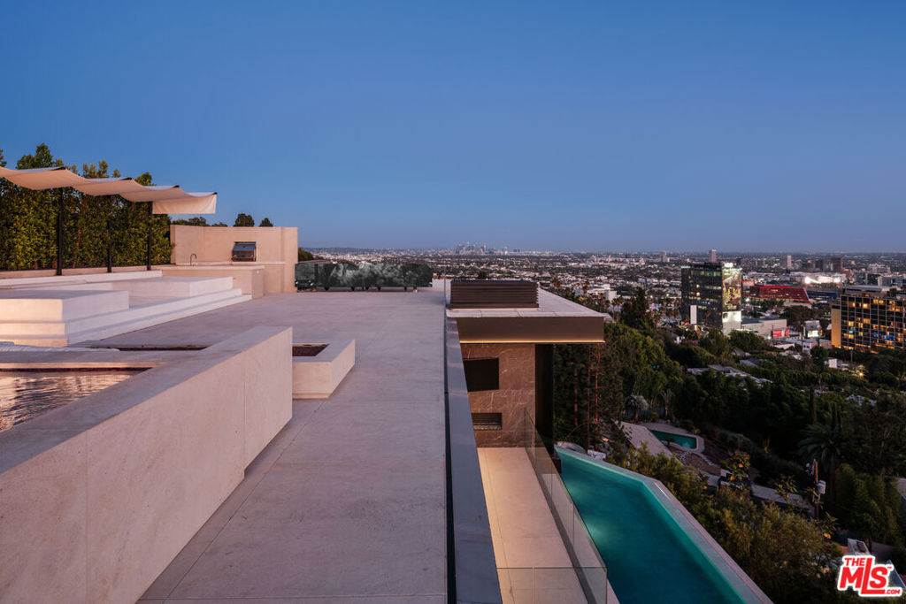9126 Cordell Drive
