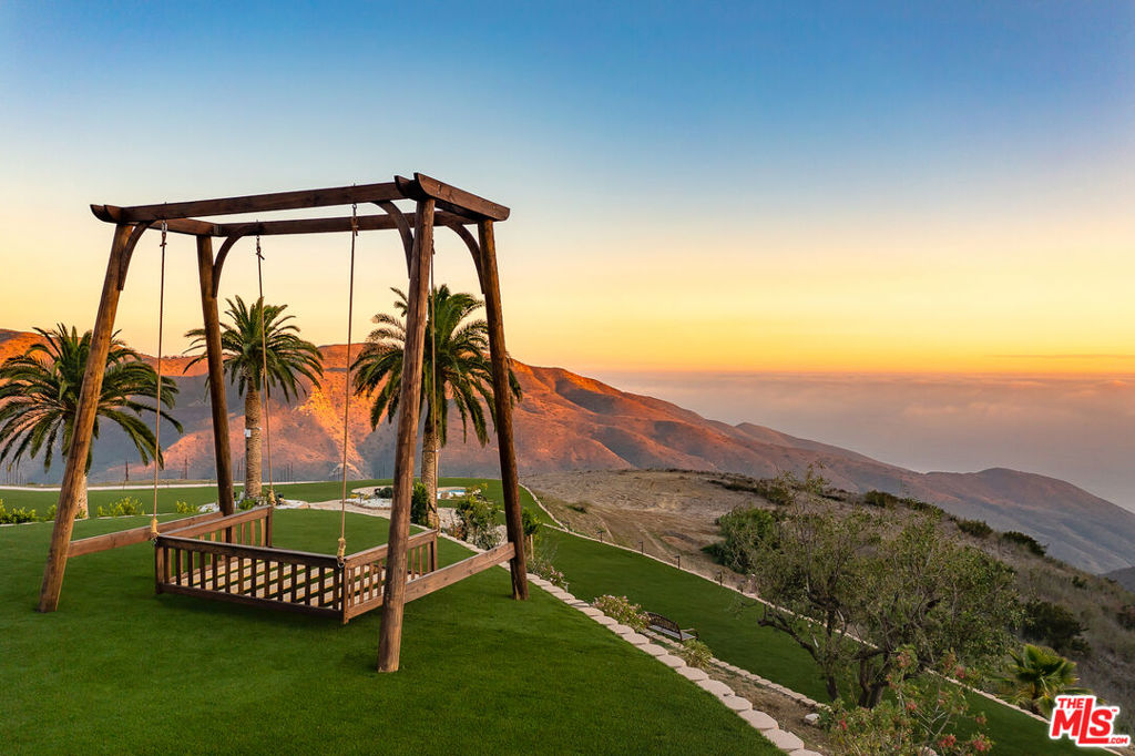 10502 Yellow Hill Road