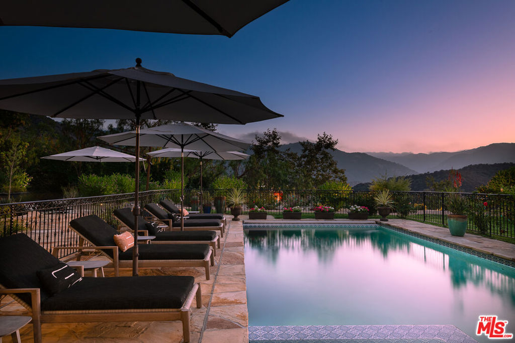 1101 Cold Canyon Road