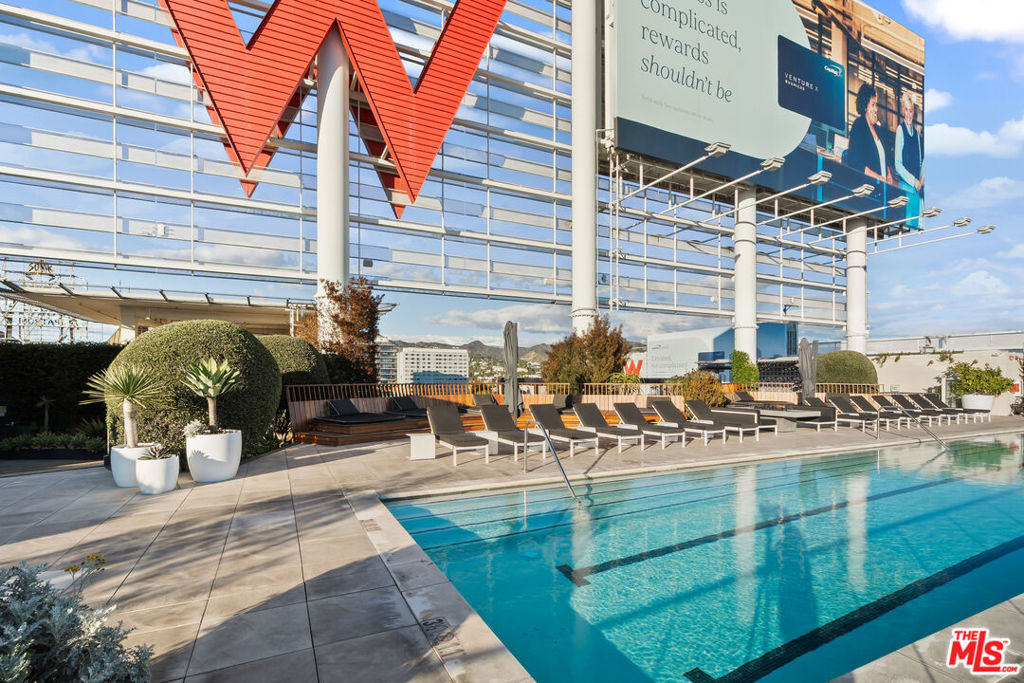 6250 Hollywood Boulevard 11H