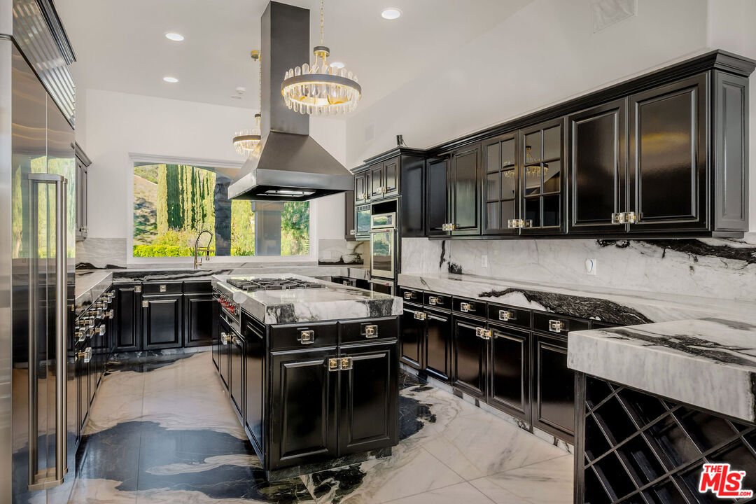 25665 Mulholland Hwy