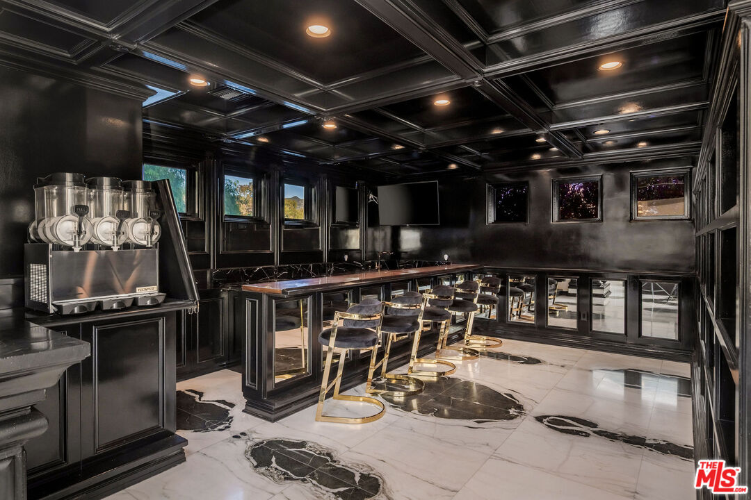 25665 Mulholland Hwy