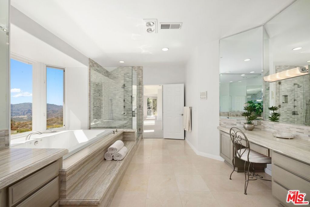 3011 Mountain Park Drive