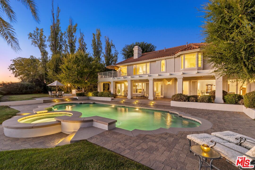 3011 Mountain Park Dr