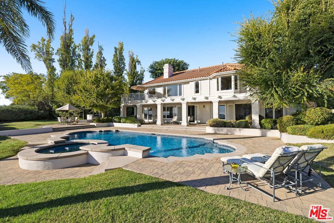 3011 Mountain Park Dr