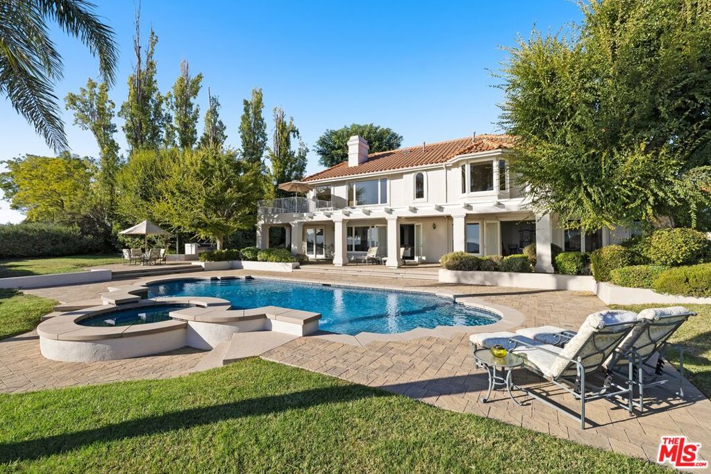 3011 Mountain Park Drive