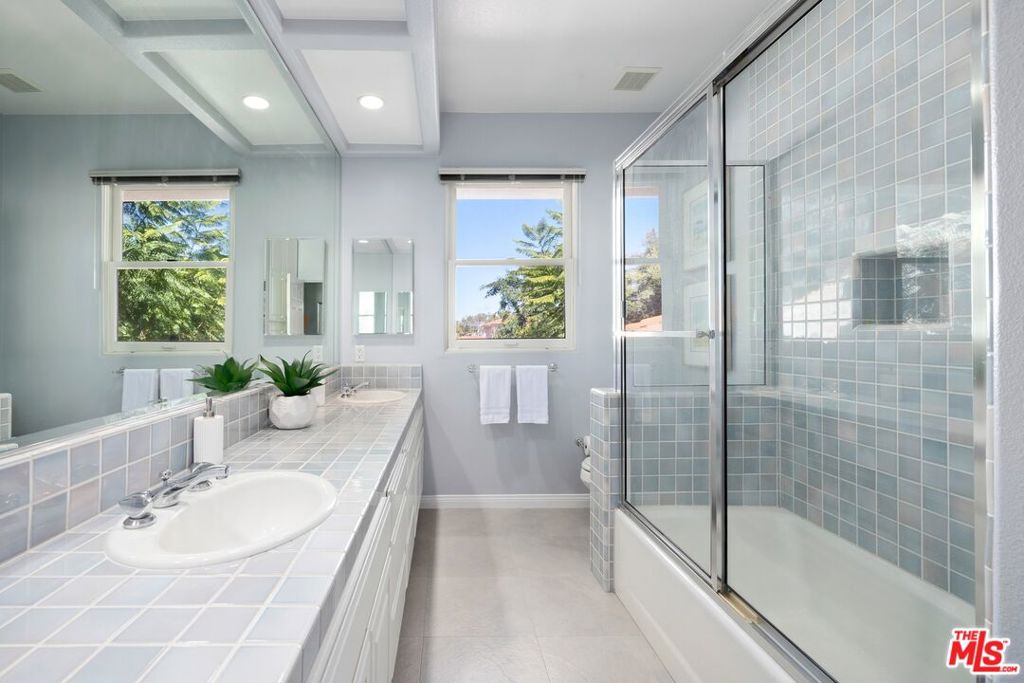 3011 Mountain Park Drive