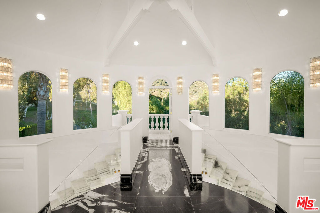 25665 Mulholland Highway