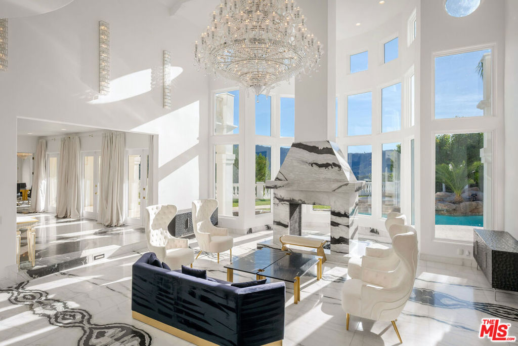 25665 Mulholland Highway