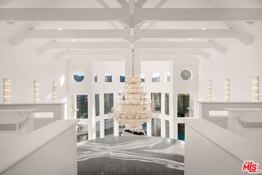 25665 Mulholland Highway