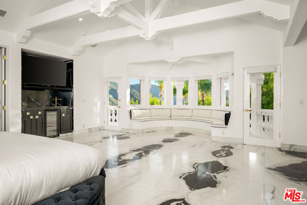 25665 Mulholland Highway