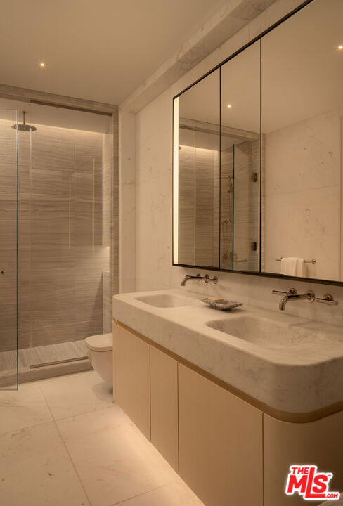 9900 S Santa Monica Boulevard 3A