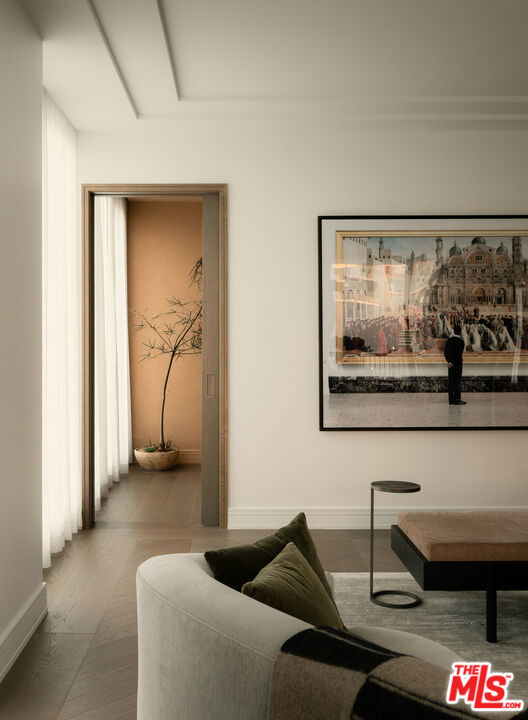 9900 S Santa Monica Boulevard 3A