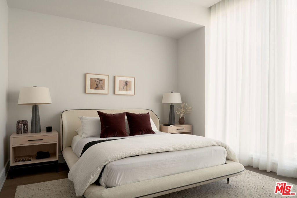 9900 S Santa Monica Boulevard 3A