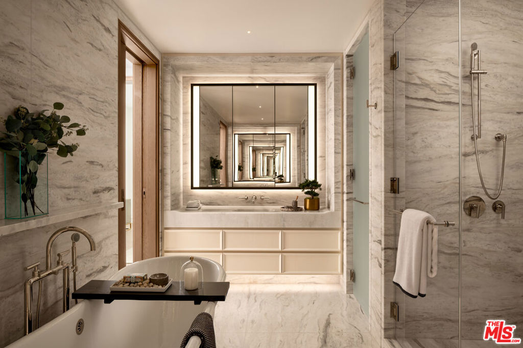 9900 S Santa Monica Boulevard 3A