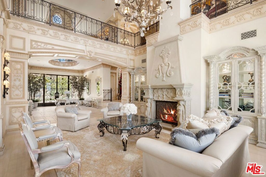 2500 White Stallion Road