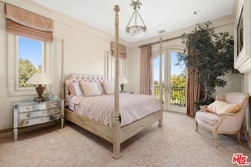 2500 White Stallion Road