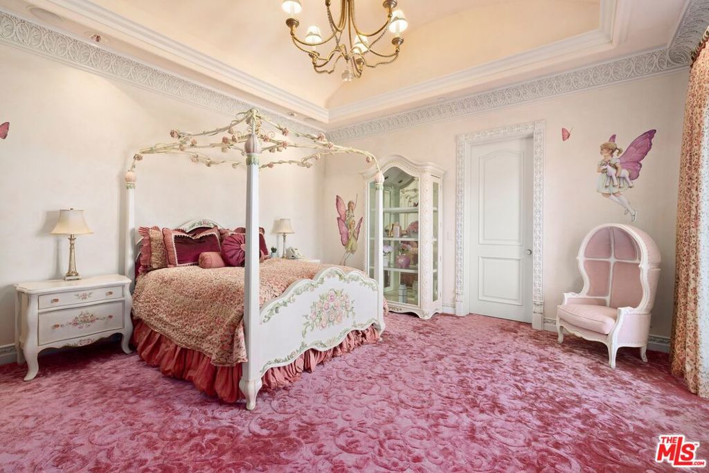 2500 White Stallion Road