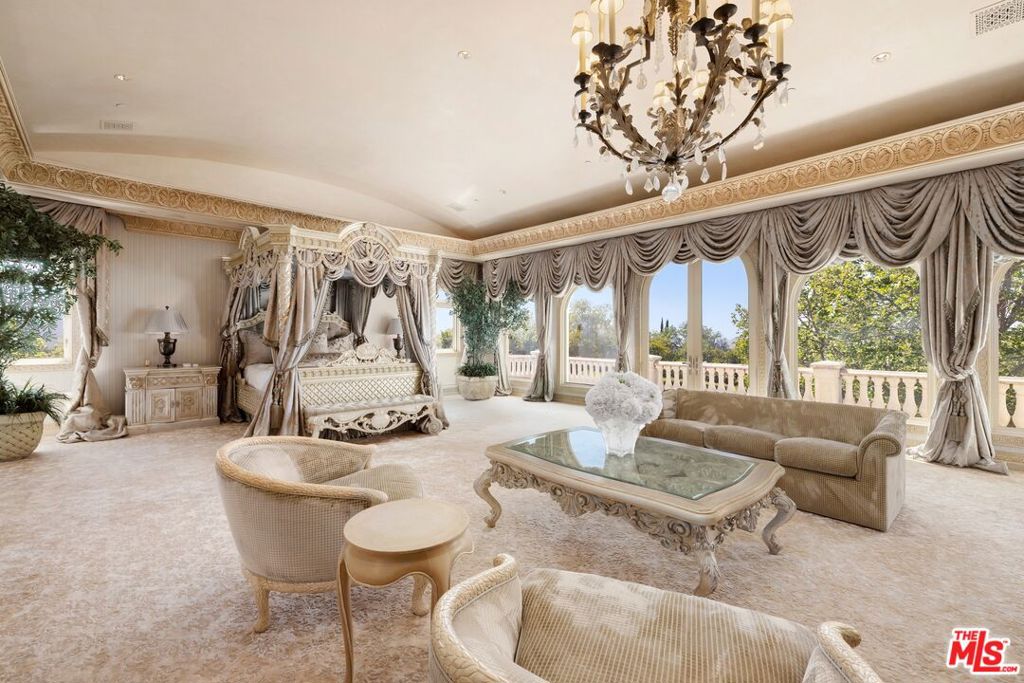 2500 White Stallion Road