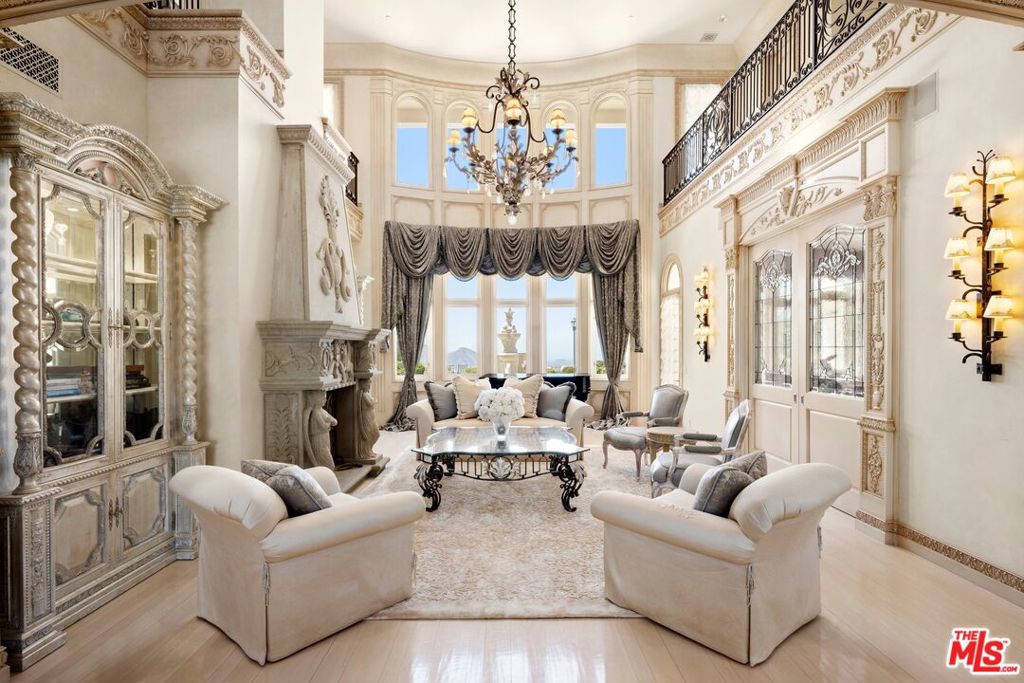 2500 White Stallion Road