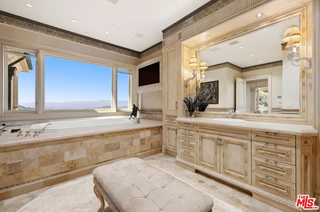 2500 White Stallion Road