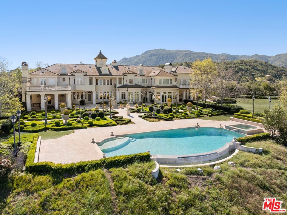 2500 White Stallion Road