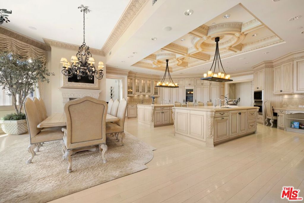 2500 White Stallion Road